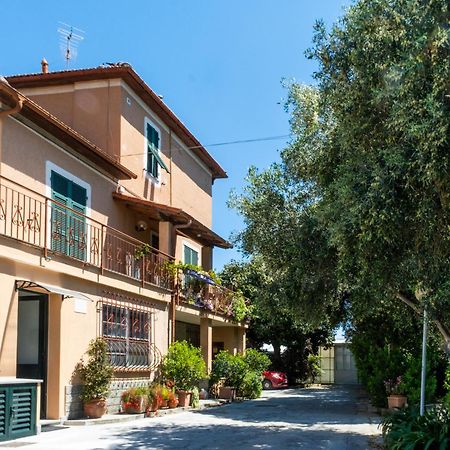 Agriturismo Giorgi Appartamenti In Riviera Ligure Albenga Exteriör bild