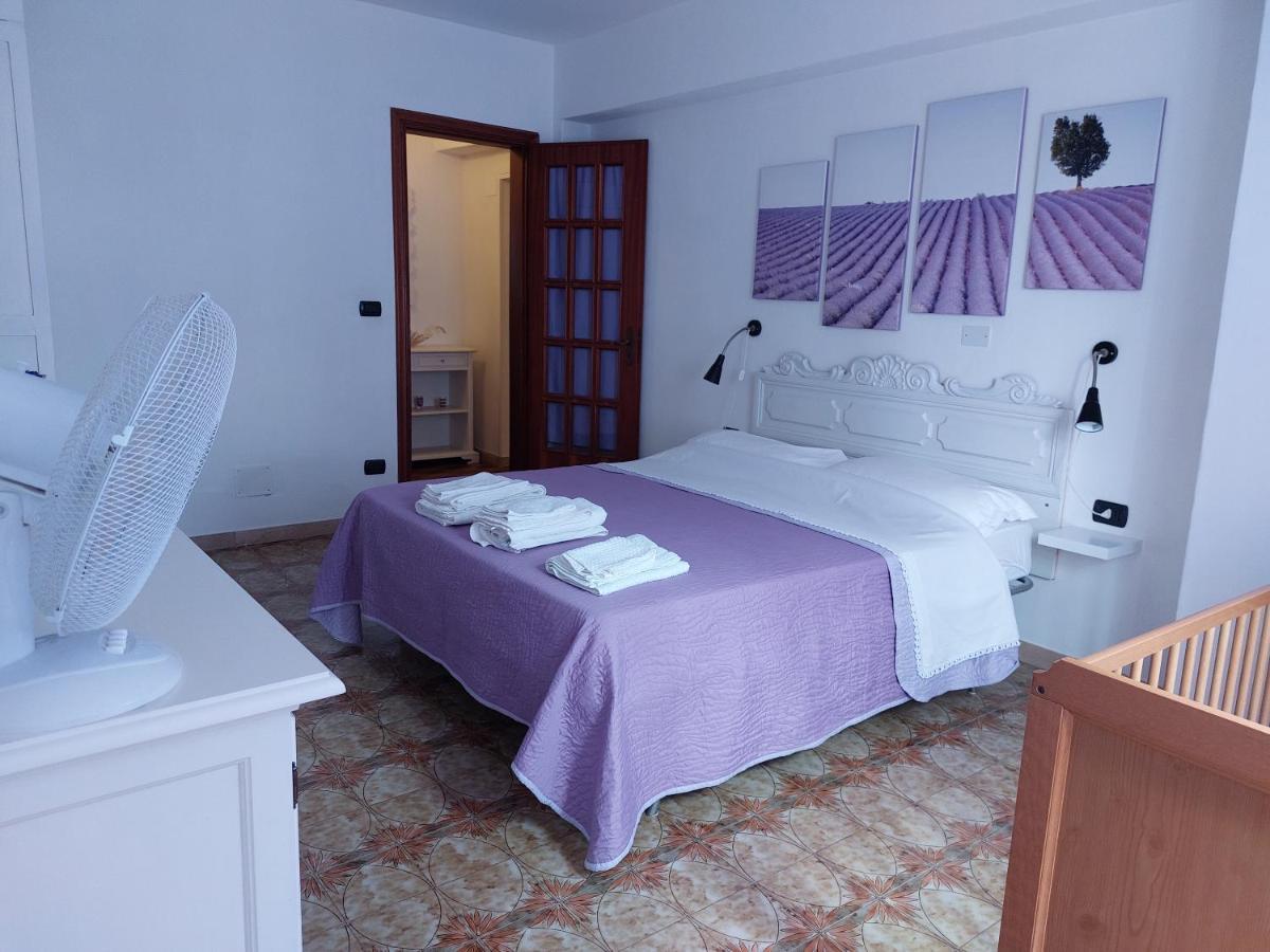 Agriturismo Giorgi Appartamenti In Riviera Ligure Albenga Exteriör bild