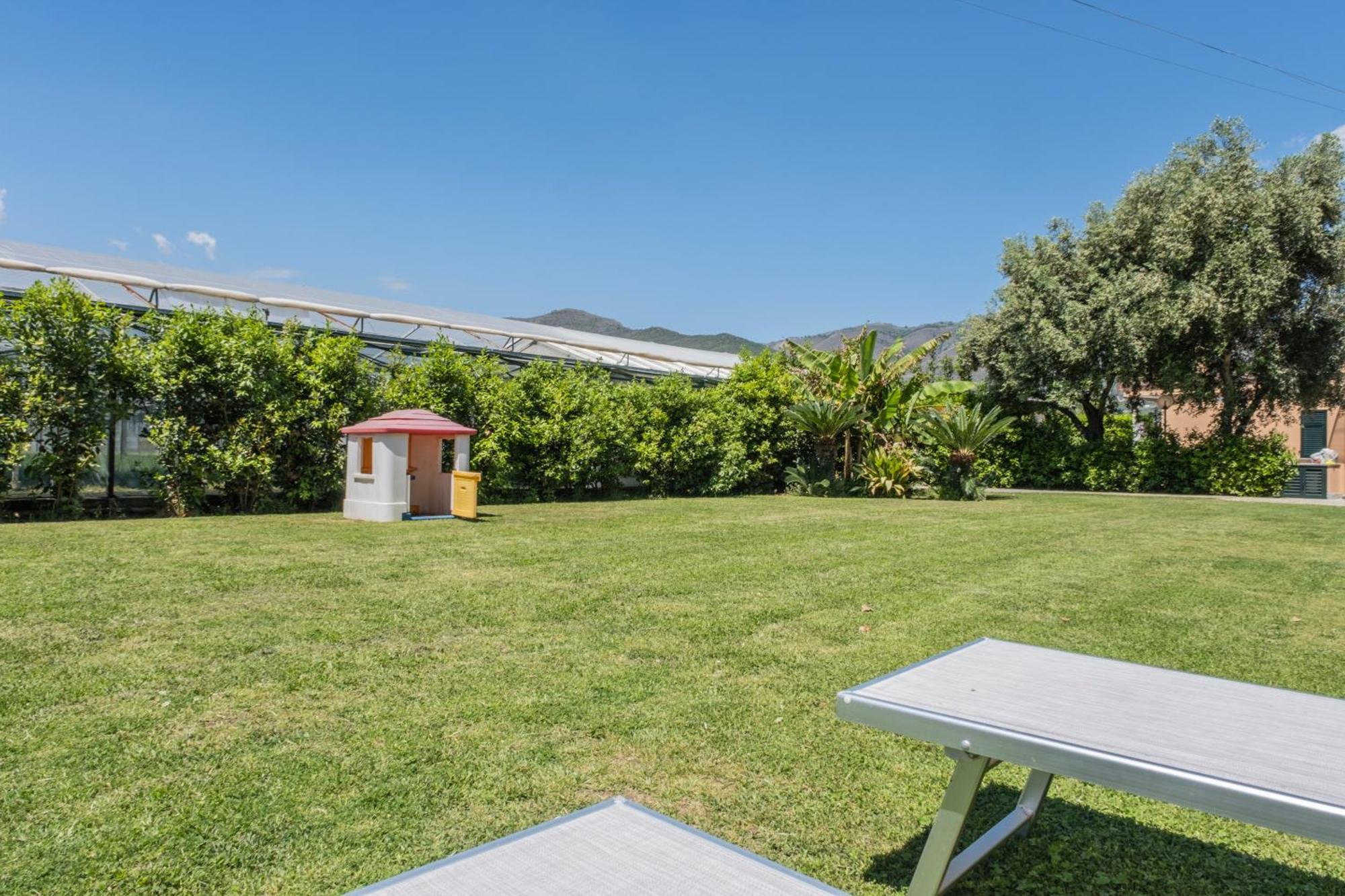 Agriturismo Giorgi Appartamenti In Riviera Ligure Albenga Exteriör bild