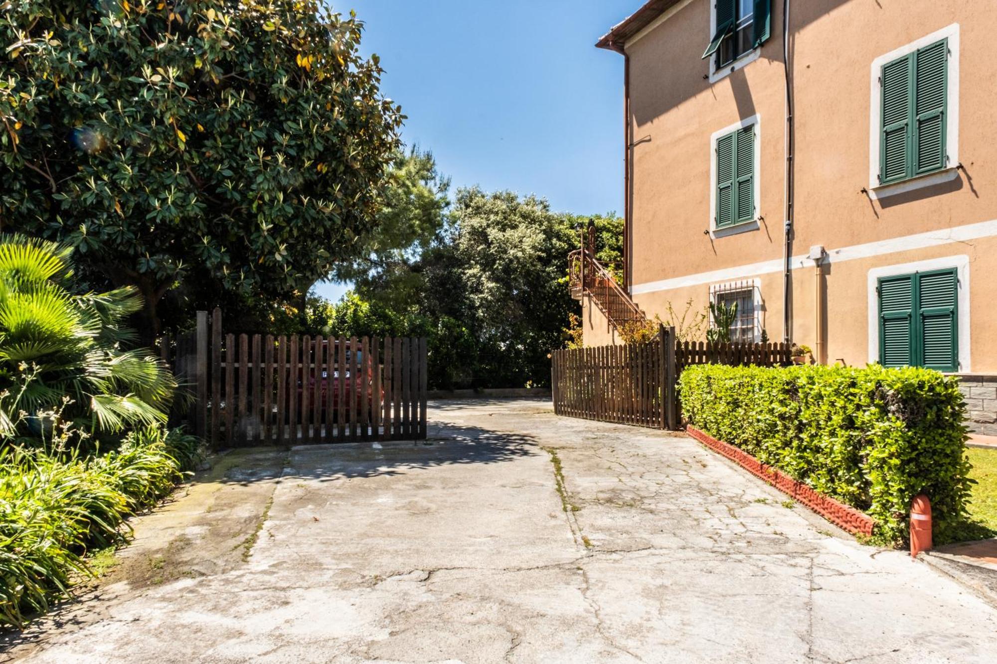 Agriturismo Giorgi Appartamenti In Riviera Ligure Albenga Exteriör bild